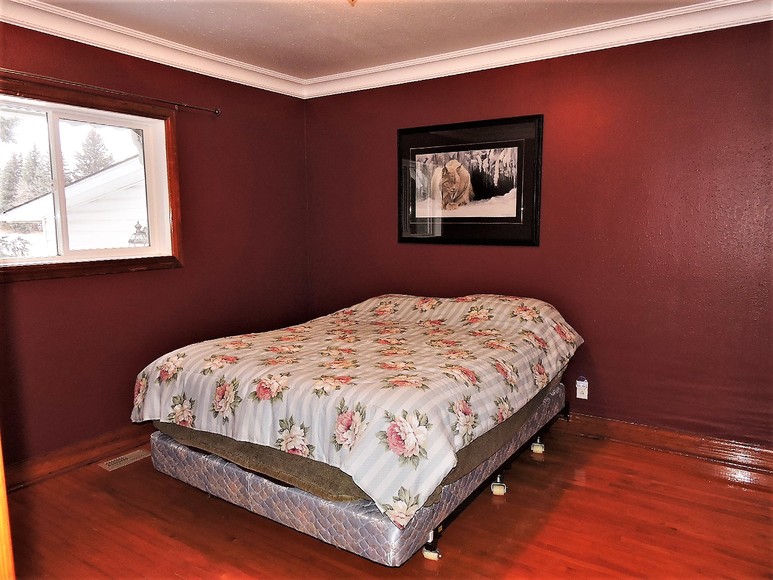 Image for REAL ESTATE AUCTION ELKHORN MANITOBA CANADA