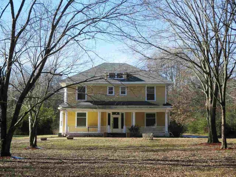 Image for 5075 Malone Absolute Auction!