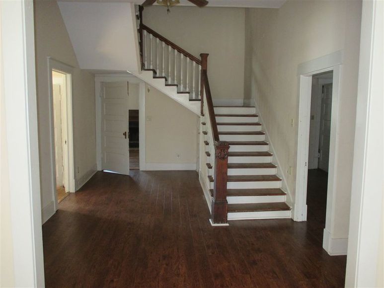 Image for 5075 Malone Absolute Auction!