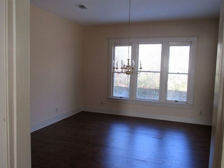 Image for 5075 Malone Absolute Auction!