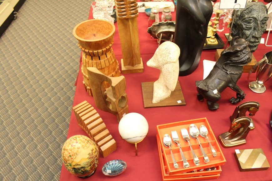 Image for Gallery Auction with Tools and Sports Memorabilia: 11-29-18