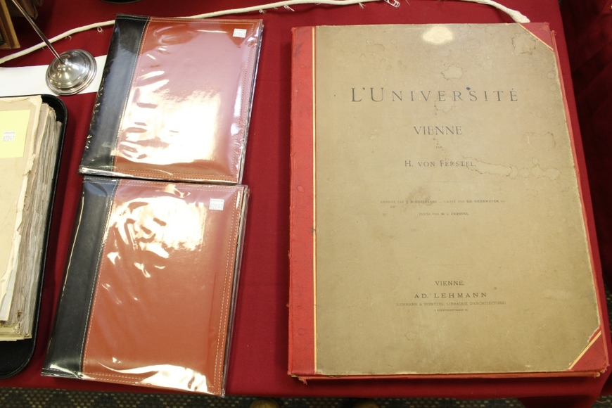 Image for Gallery Auction with Tools and Sports Memorabilia: 11-29-18