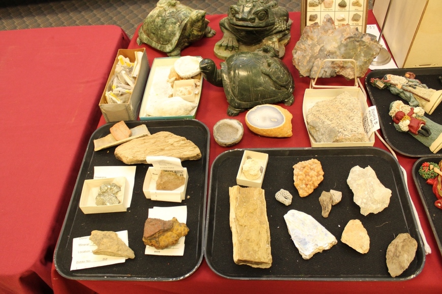 Image for Gallery Auction with Tools and Sports Memorabilia: 11-29-18