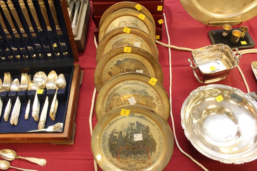 Image for Gallery Auction with Tools and Sports Memorabilia: 11-29-18