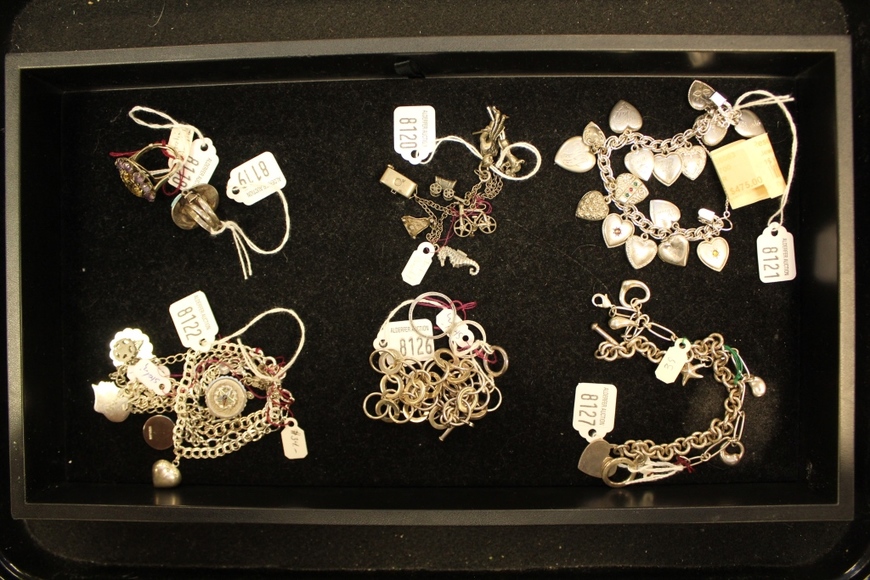 Image for Gallery Auction with Tools and Sports Memorabilia: 11-29-18