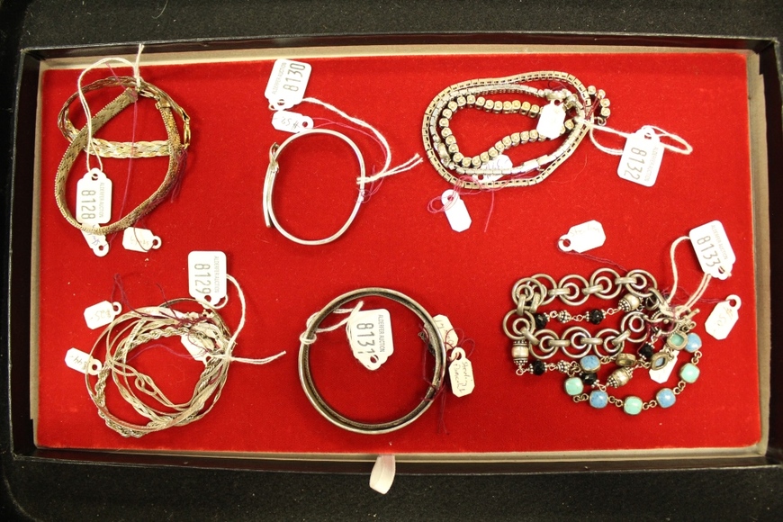 Image for Gallery Auction with Tools and Sports Memorabilia: 11-29-18