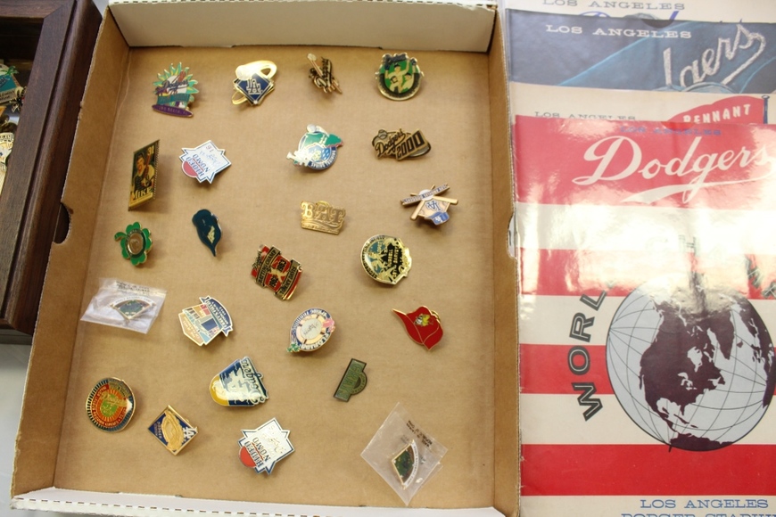 Image for Gallery Auction with Tools and Sports Memorabilia: 11-29-18