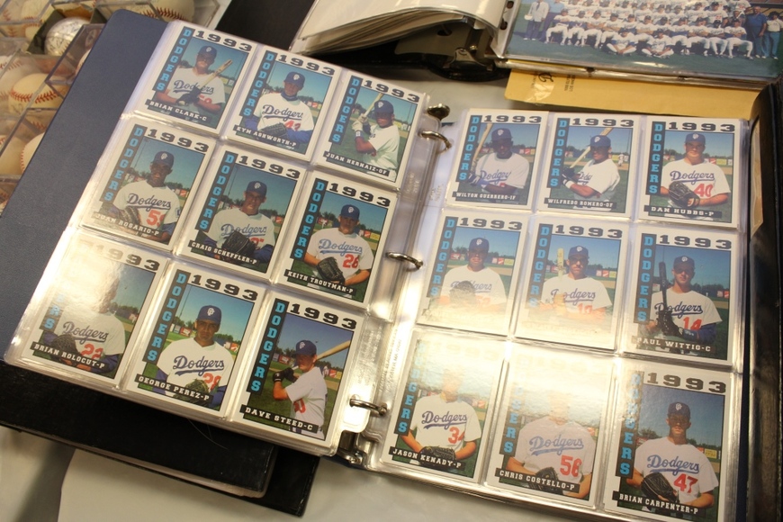 Image for Gallery Auction with Tools and Sports Memorabilia: 11-29-18