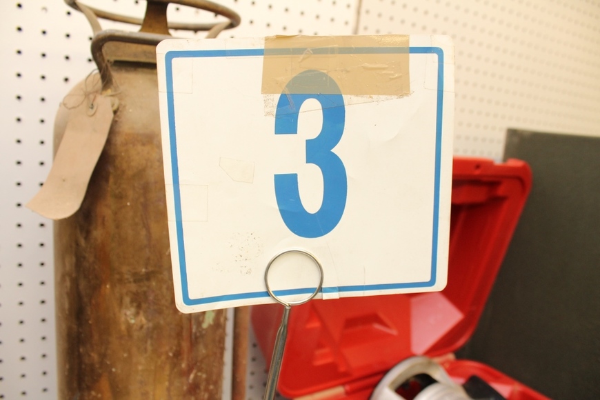 Image for Gallery Auction with Tools and Sports Memorabilia: 11-29-18