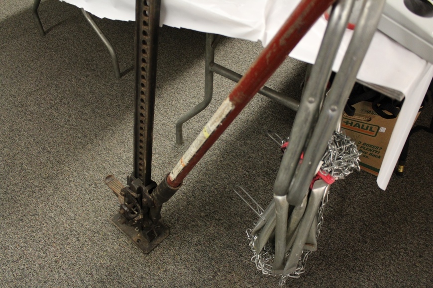 Image for Gallery Auction with Tools and Sports Memorabilia: 11-29-18