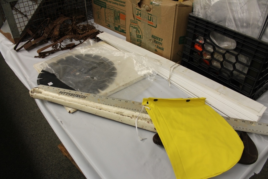 Image for Gallery Auction with Tools and Sports Memorabilia: 11-29-18