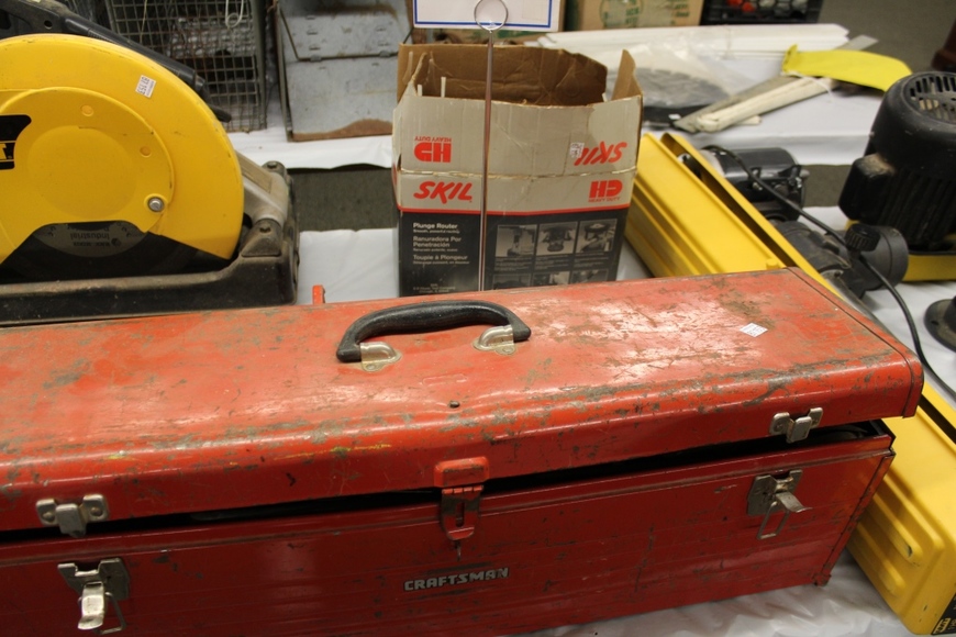 Image for Gallery Auction with Tools and Sports Memorabilia: 11-29-18