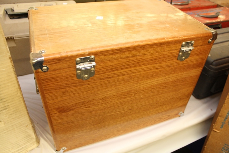 Image for Gallery Auction with Tools and Sports Memorabilia: 11-29-18