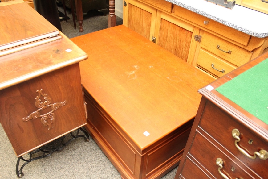 Image for Gallery Auction with Tools and Sports Memorabilia: 11-29-18