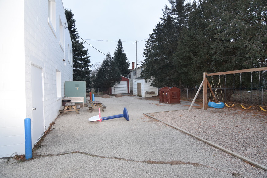 Image for Commercial building in Clintonville, Waupaca County, WI - approx. 6000 sq. ft.