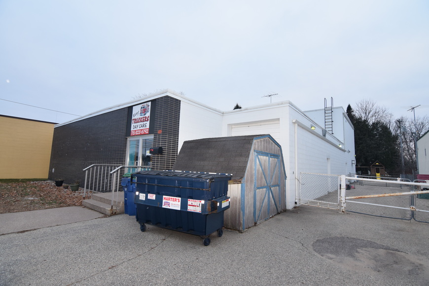 Image for Commercial building in Clintonville, Waupaca County, WI - approx. 6000 sq. ft.