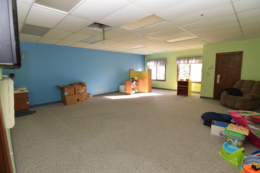 Image for Commercial building in Clintonville, Waupaca County, WI - approx. 6000 sq. ft.