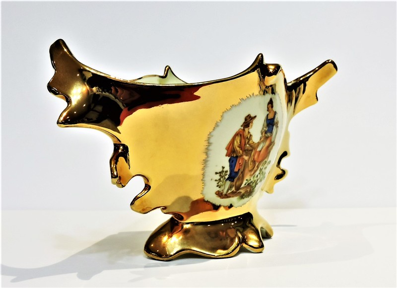 Image for ITALIAN PORCELAIN ARTWARE #545