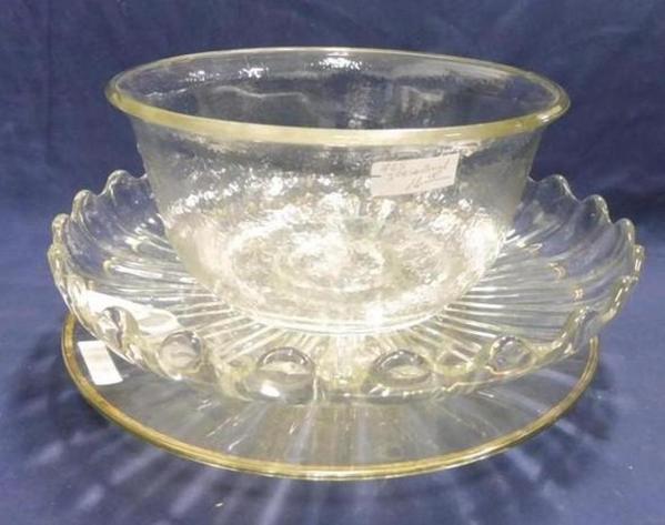 Image for (3) Clear Glass Serving Pieces