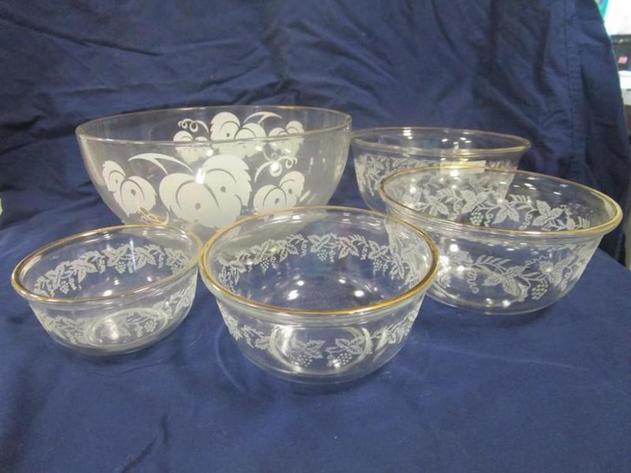Image for Group Of Clear Glass Bowls