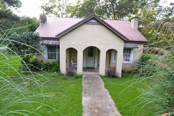 Image for Bailey Absolute Auction