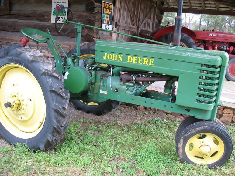 Image for Collector Tractor & Farm Machinery Auction