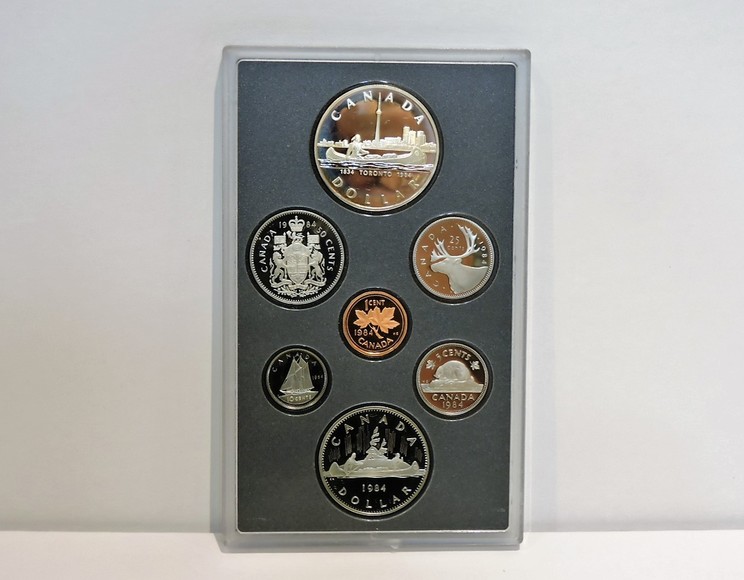 1984 Canada Proof Double Dollar Mint Set - Commemorates Toronto's Sesquicentennial.