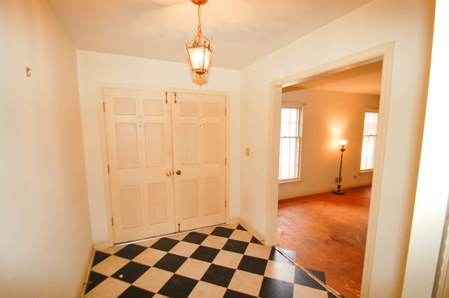 Image for Absolute Estate Auction – 3 BR Brick Home in Manor Creek off Goose Creek Rd. 40241