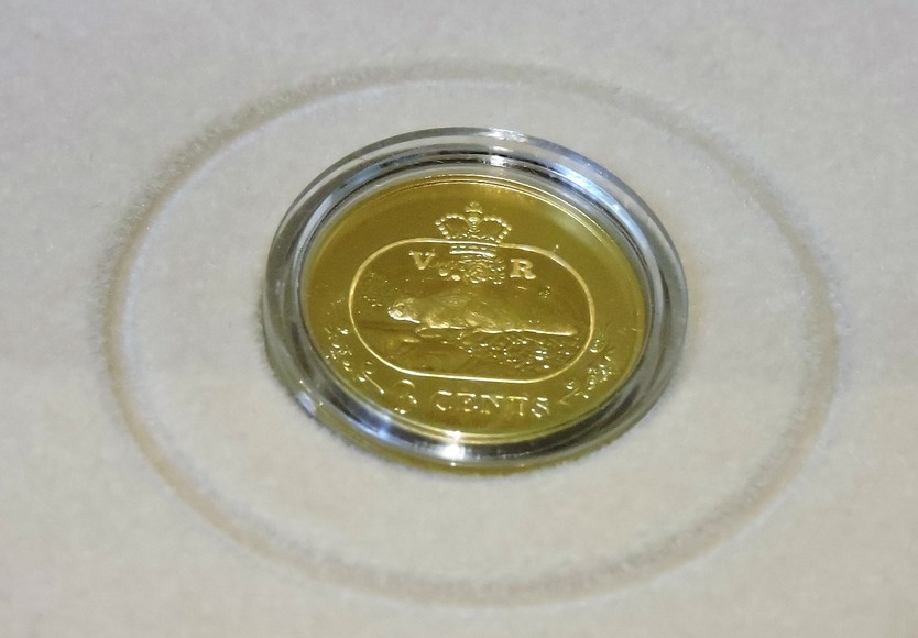Image for 2001 CANADIAN THREE CENT COIN ROYAL CANADIAN MINT
