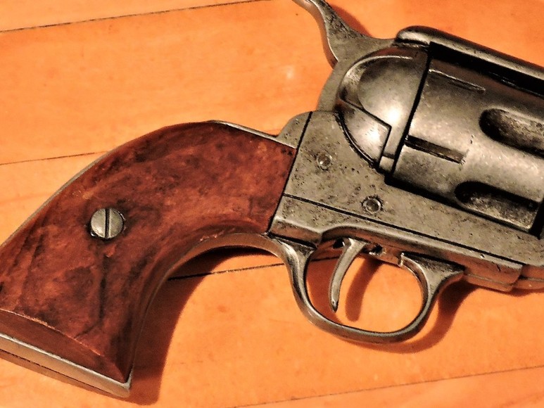 Image for REPLICA WESTERN DECORATIVE HAND GUN DISPLAY