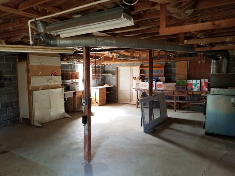 Image for Brick Ranch & 2 Story Garage/Apartment - 3991 E. Pine Street, Mt. Airy, NC