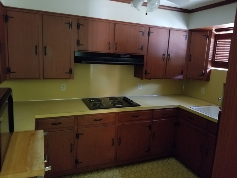 Image for Brick Ranch & 2 Story Garage/Apartment - 3991 E. Pine Street, Mt. Airy, NC