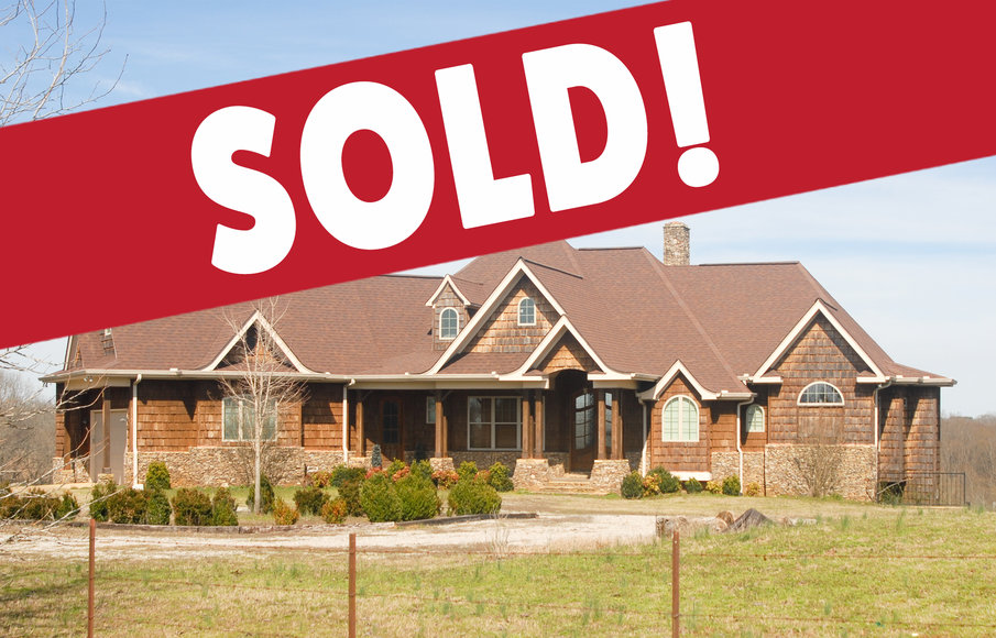 Tract 2 : 15± Acres & Home