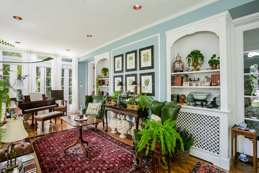 Image for Bishops Hall: Luxury Estate / Premier B&B in Oak Park (Chicago), Illinois