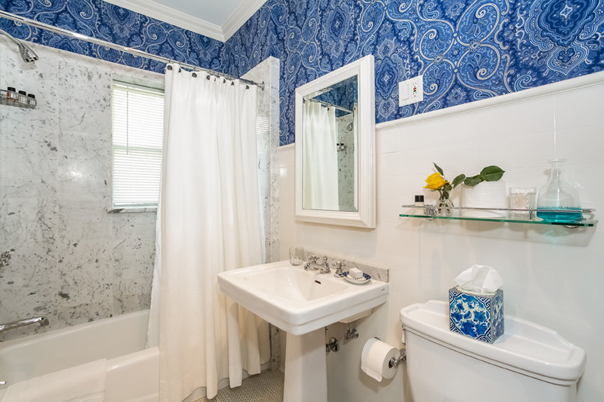 Image for Bishops Hall: Luxury Estate / Premier B&B in Oak Park (Chicago), Illinois