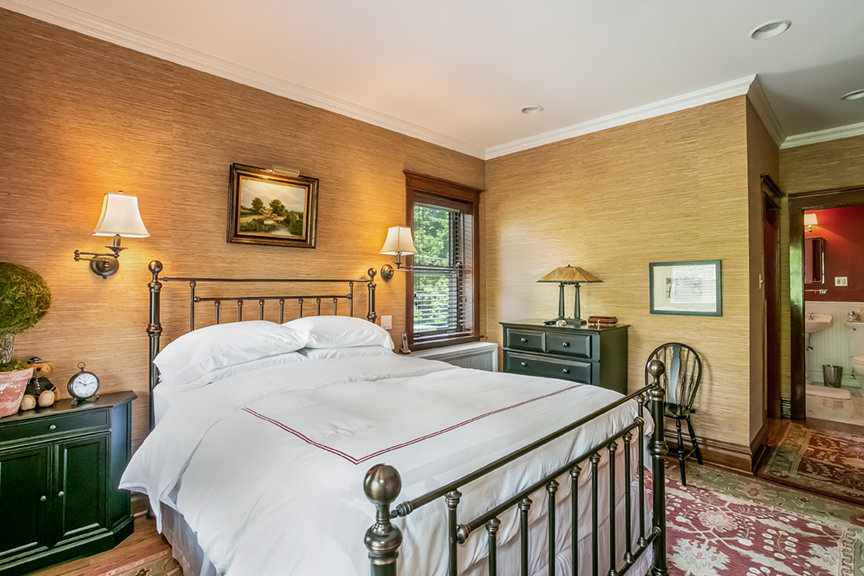 Image for Bishops Hall: Luxury Estate / Premier B&B in Oak Park (Chicago), Illinois