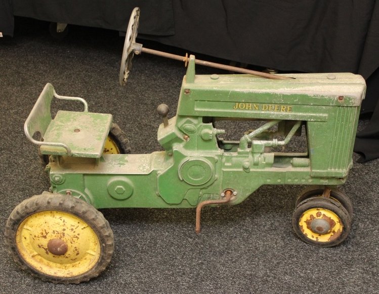 Image for Gallery Auction with Dolls, Toys & Art: 3-7-19