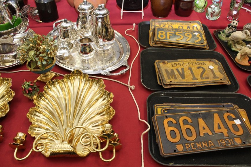 Image for Gallery Auction with Dolls, Toys & Art: 3-7-19