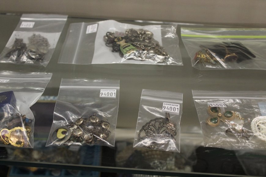 Image for Gallery Auction with Dolls, Toys & Art: 3-7-19