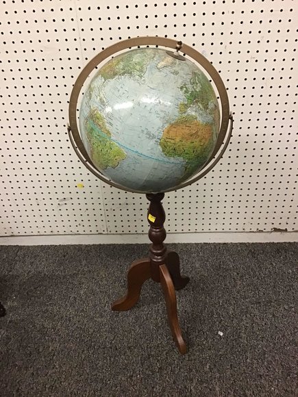 Image for Gallery Auction with Dolls, Toys & Art: 3-7-19