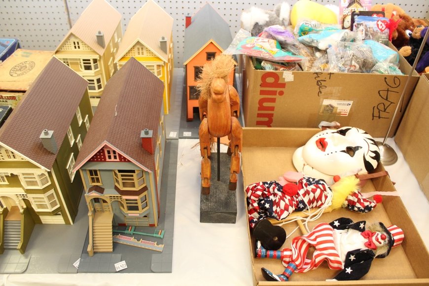 Image for Gallery Auction with Dolls, Toys & Art: 3-7-19