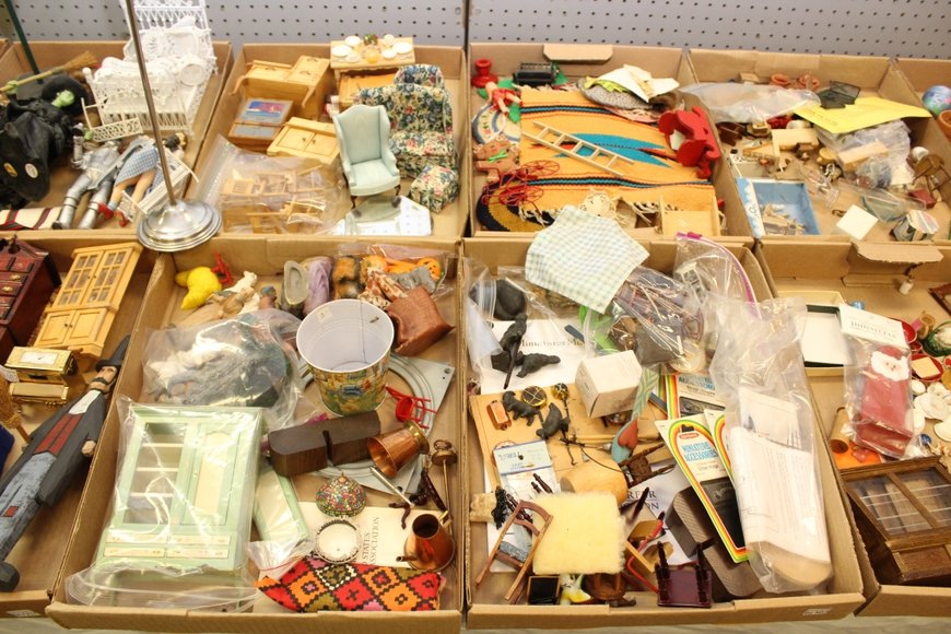 Image for Gallery Auction with Dolls, Toys & Art: 3-7-19