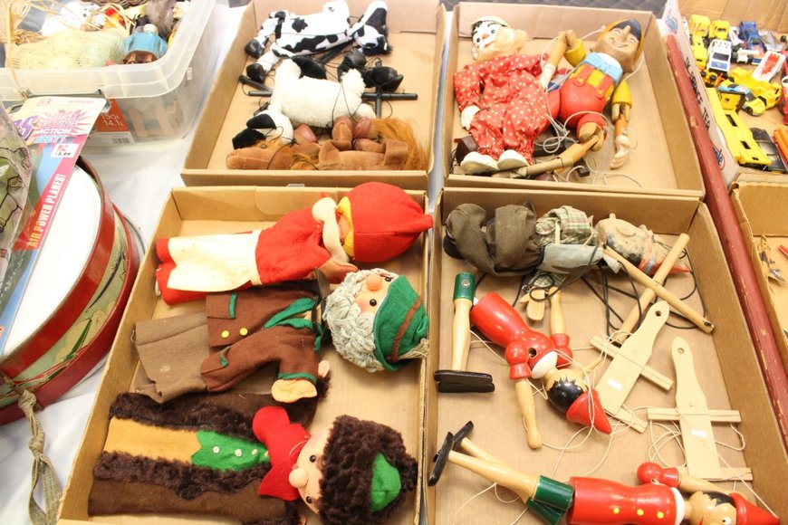 Image for Gallery Auction with Dolls, Toys & Art: 3-7-19