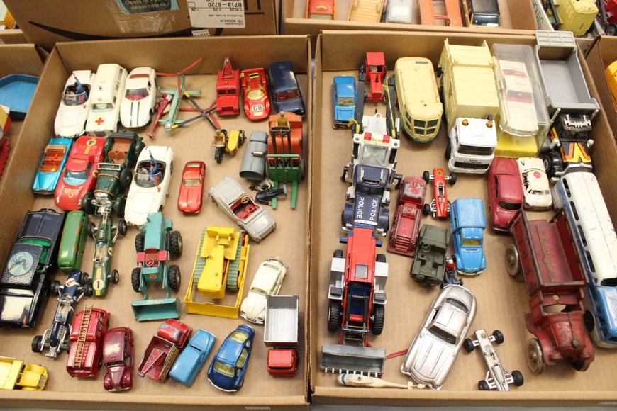 Image for Gallery Auction with Dolls, Toys & Art: 3-7-19