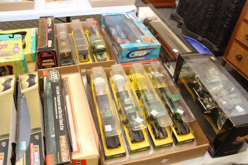 Image for Gallery Auction with Dolls, Toys & Art: 3-7-19