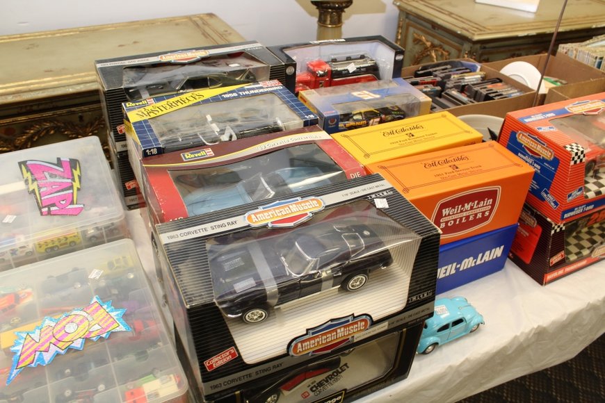 Image for Gallery Auction with Dolls, Toys & Art: 3-7-19