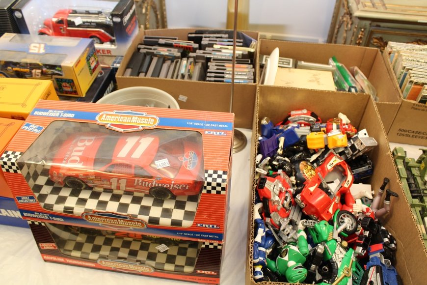 Image for Gallery Auction with Dolls, Toys & Art: 3-7-19