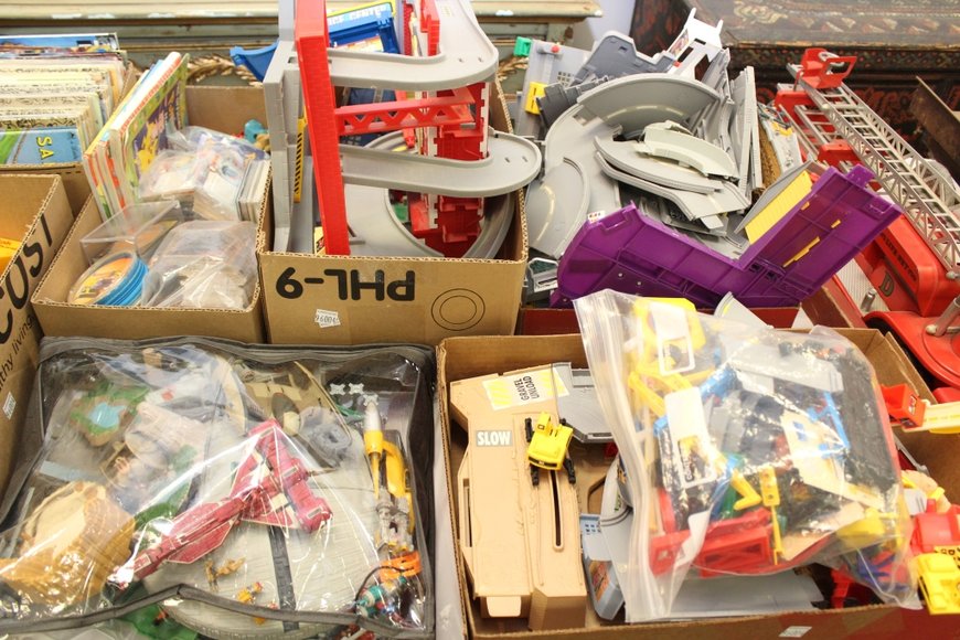 Image for Gallery Auction with Dolls, Toys & Art: 3-7-19