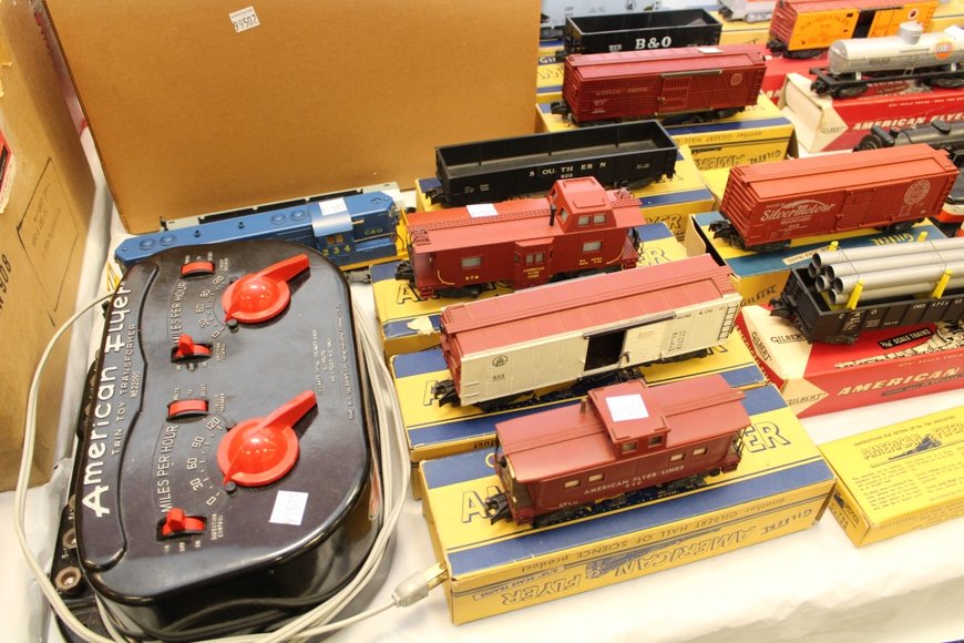 Image for Gallery Auction with Dolls, Toys & Art: 3-7-19