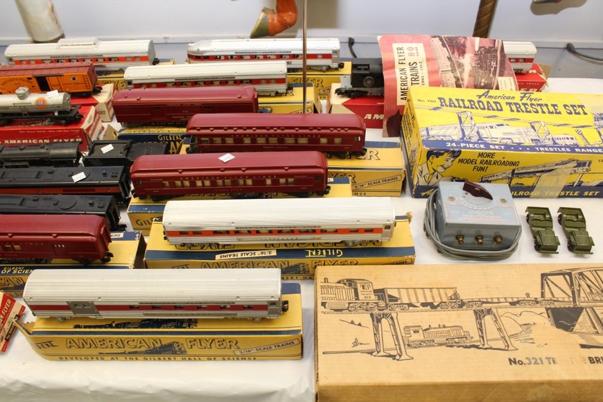 Image for Gallery Auction with Dolls, Toys & Art: 3-7-19